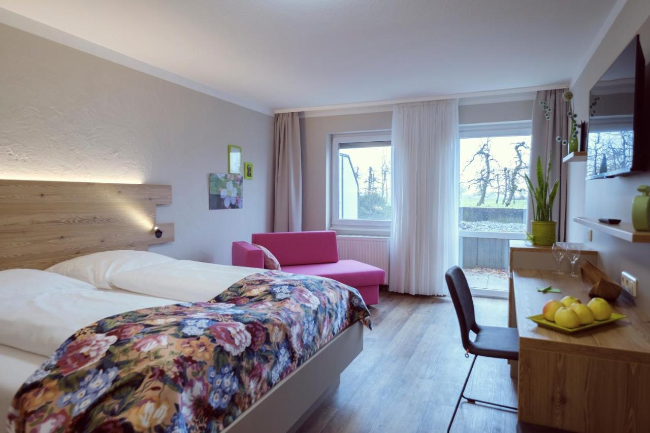 Apfelbluete Bed & Breakfast 8 Km Vom Bodensee Залем Екстер'єр фото